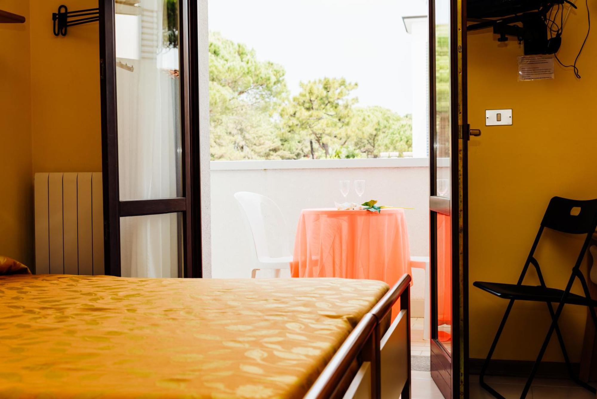 Hotel Rosa Dei Venti Lignano Sabbiadoro Quarto foto